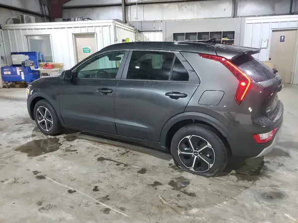 KNDCP3LEXR5171890 2024 KIA NIRO - Image 2