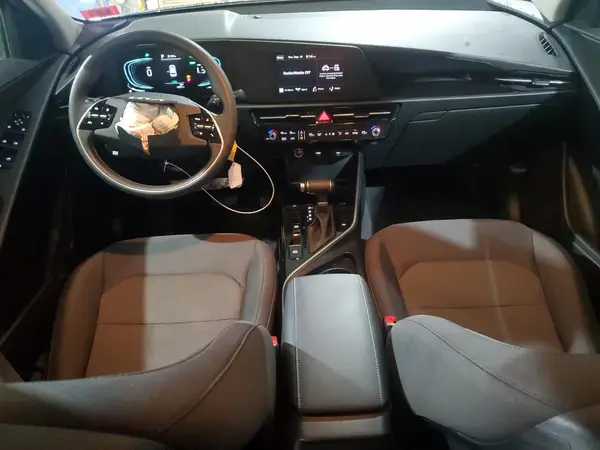 KNDCP3LEXR5171890 2024 KIA NIRO - Image 8