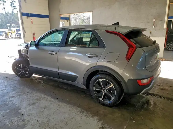 KNDCP3LEXT5323044 2026 KIA NIRO - Image 2
