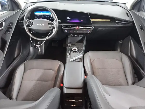 KNDCR3L10P5021369 2023 KIA NIRO - Image 8