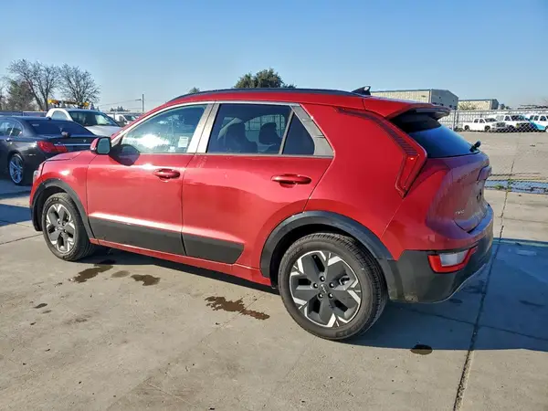 KNDCR3L10P5025311 2023 KIA NIRO - Image 2