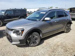 KNDCR3L10P5028788 2023 KIA NIRO