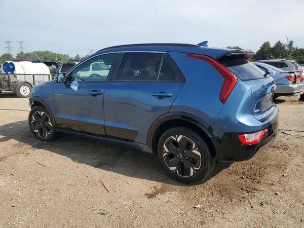 KNDCR3L10P5037748 2023 KIA NIRO - Image 2
