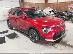 KNDCR3L10P5047356 2023 KIA NIRO
