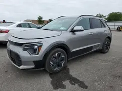 KNDCR3L10P5053934 2023 KIA NIRO