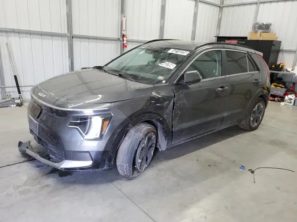 KNDCR3L10P5073424 2023 KIA NIRO - Image 1
