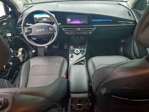 KNDCR3L10P5075545 2023 KIA NIRO - Image 8