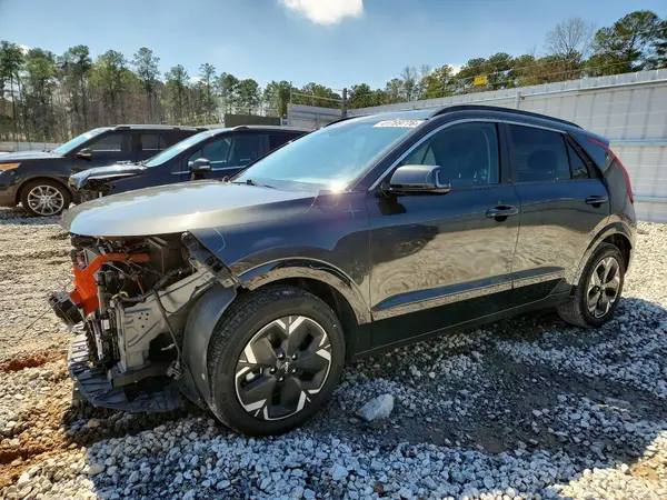 KNDCR3L10R5078318 2024 KIA NIRO - Image 1