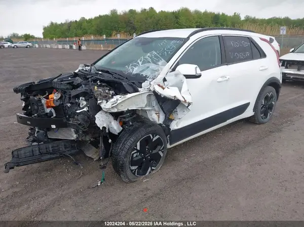 KNDCR3L10R5082577 2024 KIA NIRO - Image 2