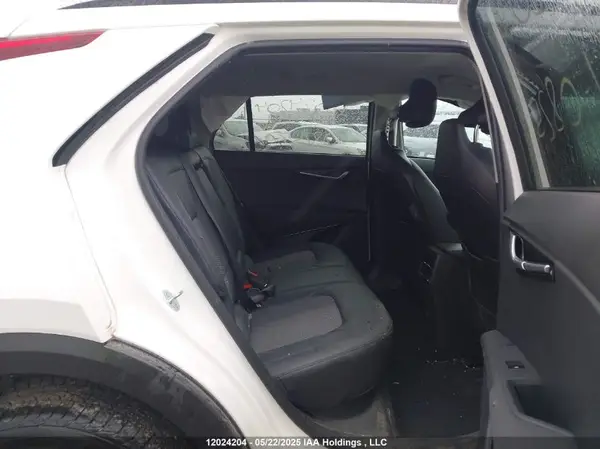 KNDCR3L10R5082577 2024 KIA NIRO - Image 8