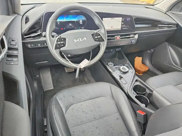KNDCR3L10R5086371 2024 KIA NIRO - Image 8