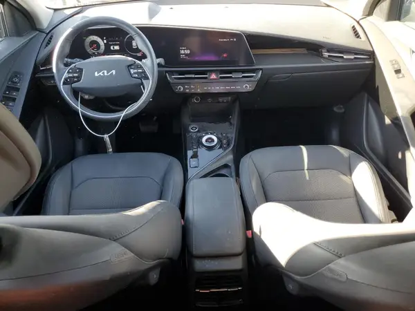 KNDCR3L10R5092199 2024 KIA NIRO - Image 8