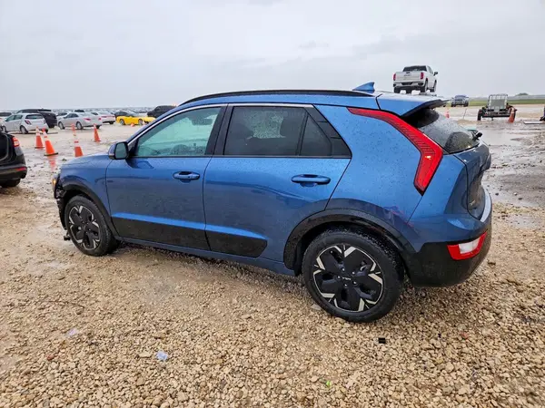 KNDCR3L10R5094468 2024 KIA NIRO - Image 2