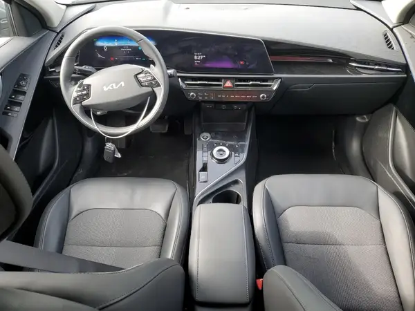 KNDCR3L10R5098942 2024 KIA NIRO - Image 8