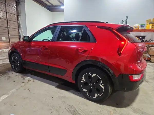 KNDCR3L10R5107512 2024 KIA NIRO - Image 2