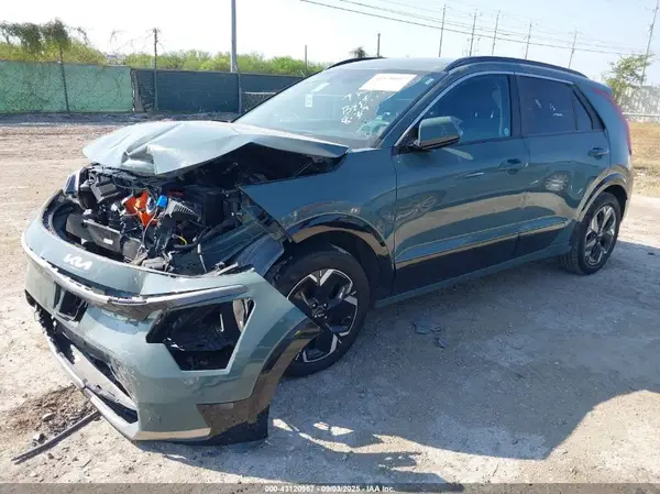 KNDCR3L10R5108384 2024 KIA NIRO - Image 2