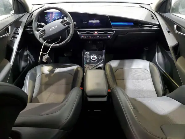 KNDCR3L10R5109017 2024 KIA NIRO - Image 8