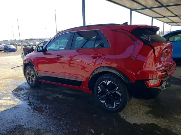 KNDCR3L10R5110426 2024 KIA NIRO - Image 2