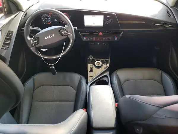 KNDCR3L10R5110426 2024 KIA NIRO - Image 8