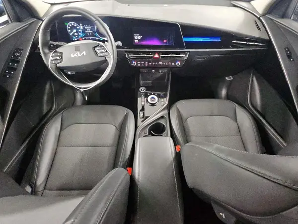 KNDCR3L10R5110443 2024 KIA NIRO - Image 8
