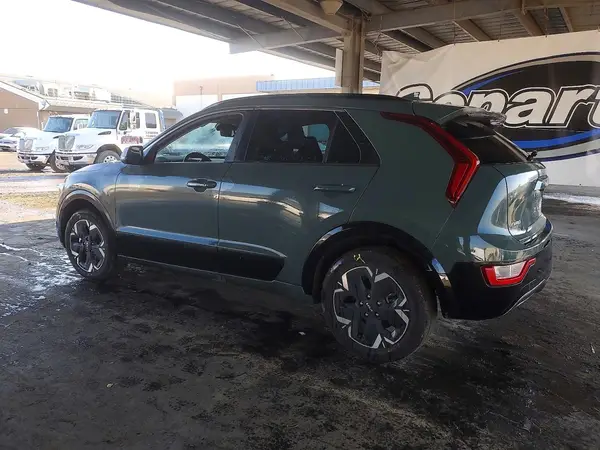 KNDCR3L10R5111575 2024 KIA NIRO - Image 2