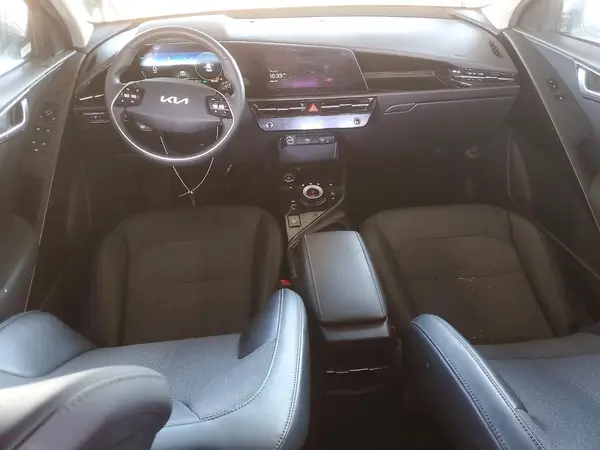 KNDCR3L10R5111575 2024 KIA NIRO - Image 8