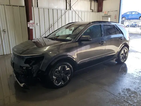 KNDCR3L10R5113424 2024 KIA NIRO - Image 1