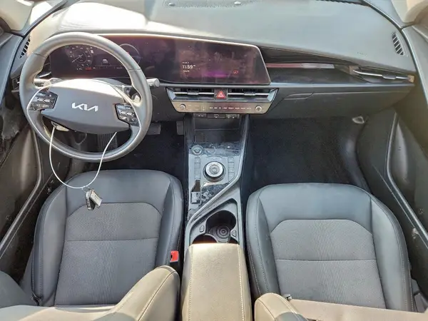 KNDCR3L10R5114024 2024 KIA NIRO - Image 8