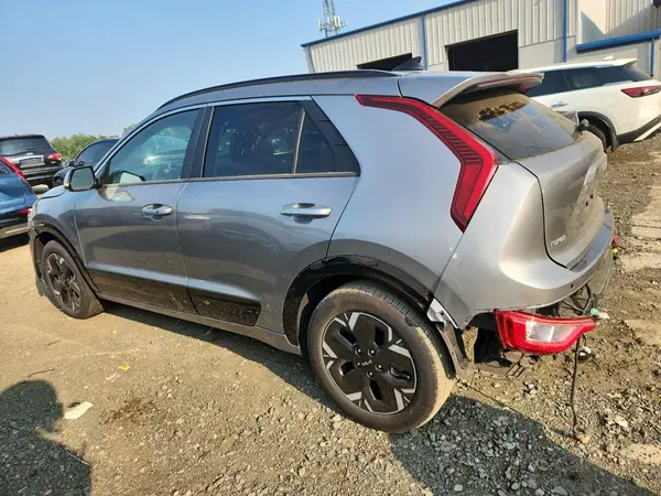 KNDCR3L10R5121720 2024 KIA NIRO - Image 2