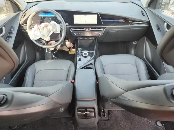 KNDCR3L10R5121720 2024 KIA NIRO - Image 8