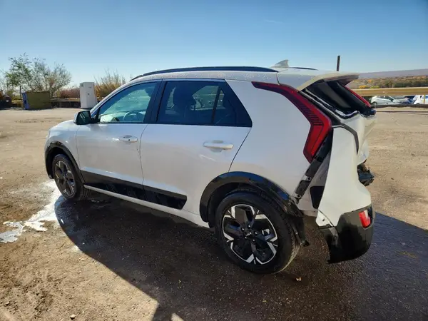 KNDCR3L10R5122480 2024 KIA NIRO - Image 2