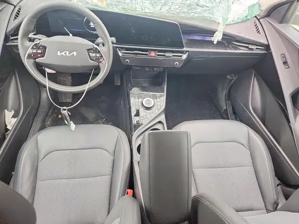 KNDCR3L10S5139026 2025 KIA NIRO - Image 8