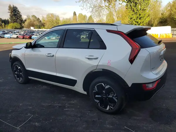 KNDCR3L10S5139057 2025 KIA NIRO - Image 2