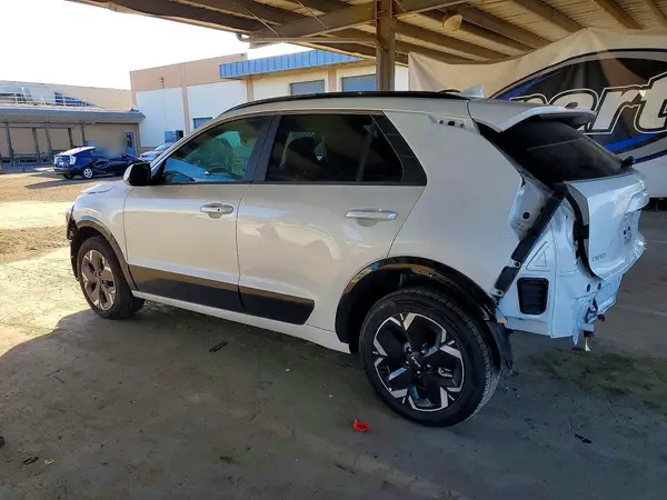 KNDCR3L10S5139852 2025 KIA NIRO - Image 2