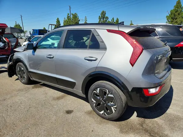 KNDCR3L10S5143318 2025 KIA NIRO - Image 2