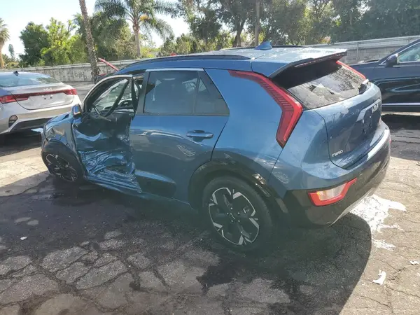 KNDCR3L11P5022658 2023 KIA NIRO - Image 2
