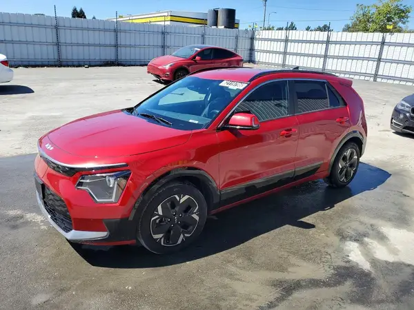 KNDCR3L11P5022689 2023 KIA NIRO - Image 1
