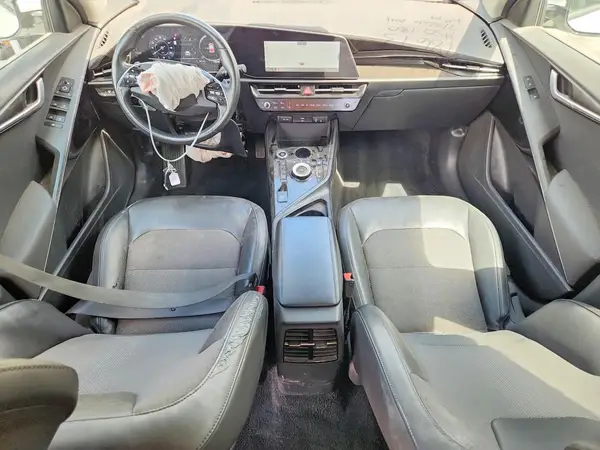 KNDCR3L11P5026693 2023 KIA NIRO - Image 8