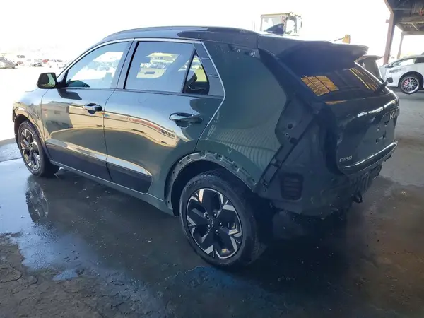 KNDCR3L11P5033580 2023 KIA NIRO - Image 2