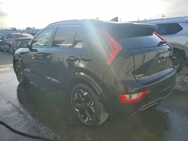 KNDCR3L11P5045647 2023 KIA NIRO - Image 2