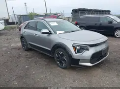 KNDCR3L11P5053957 2023 KIA NIRO