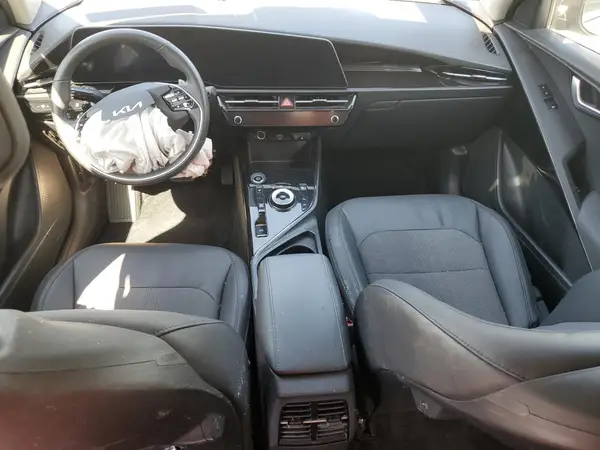 KNDCR3L11R5087710 2024 KIA NIRO - Image 8
