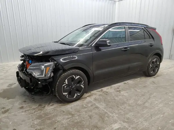 KNDCR3L11R5094379 2024 KIA NIRO - Image 1