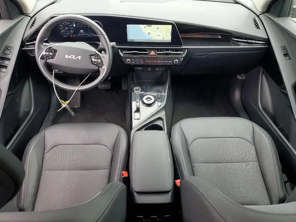 KNDCR3L11R5095676 2024 KIA NIRO - Image 8