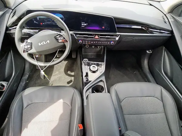 KNDCR3L11R5102142 2024 KIA NIRO - Image 8