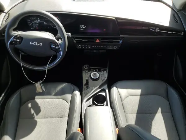 KNDCR3L11R5103260 2024 KIA NIRO - Image 8