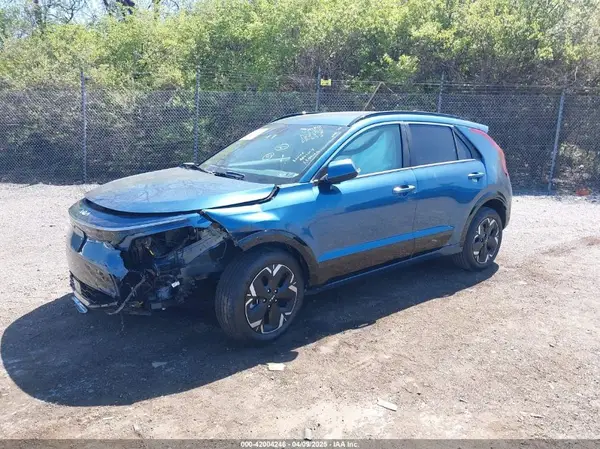 KNDCR3L11R5105378 2024 KIA NIRO - Image 2