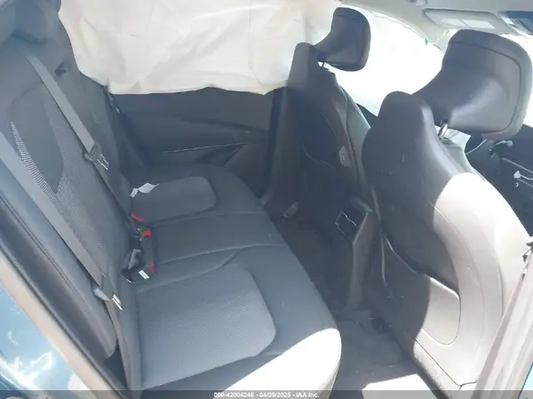 KNDCR3L11R5105378 2024 KIA NIRO - Image 8
