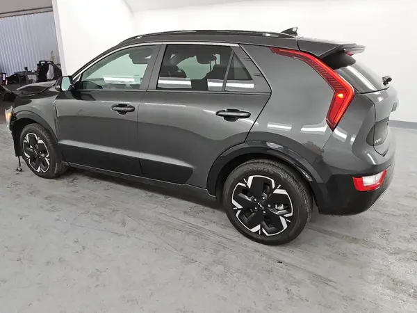 KNDCR3L11R5108734 2024 KIA NIRO - Image 2