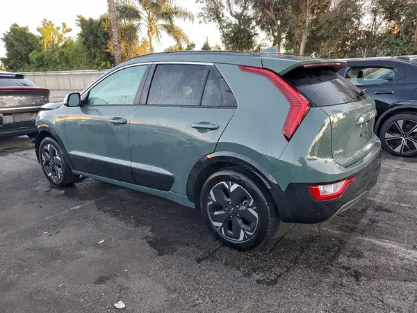 KNDCR3L11R5110810 2024 KIA NIRO - Image 2